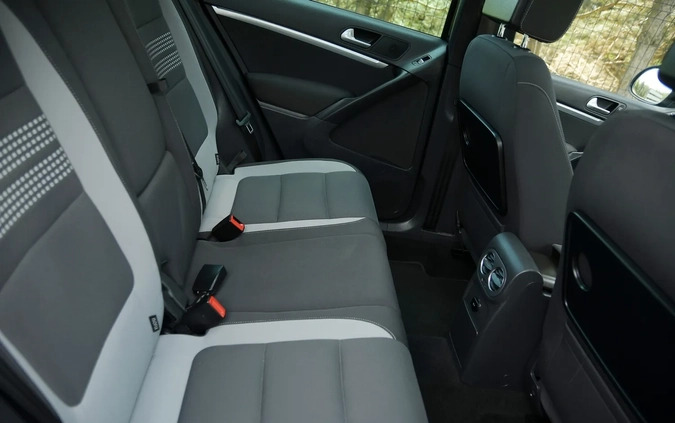Volkswagen Tiguan cena 59900 przebieg: 182000, rok produkcji 2013 z Lubomierz małe 704